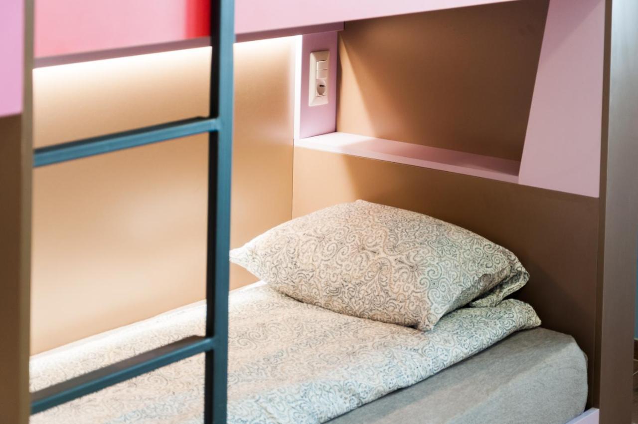 פריזרן Ura Hostel מראה חיצוני תמונה